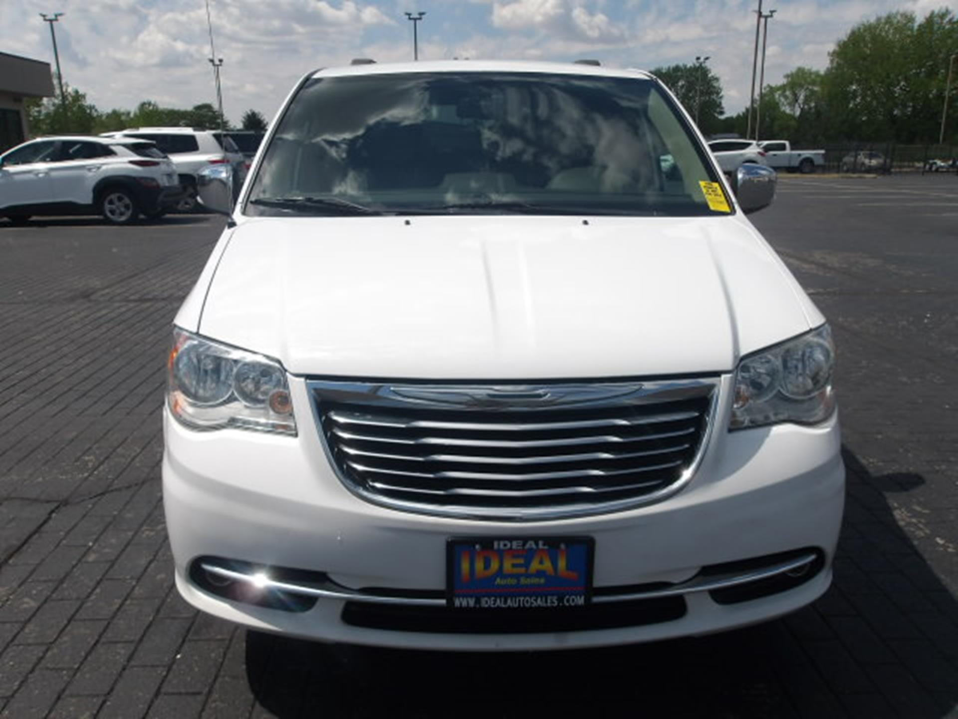2015 Chrysler Town & Country 2C4RC1CG6FR539413