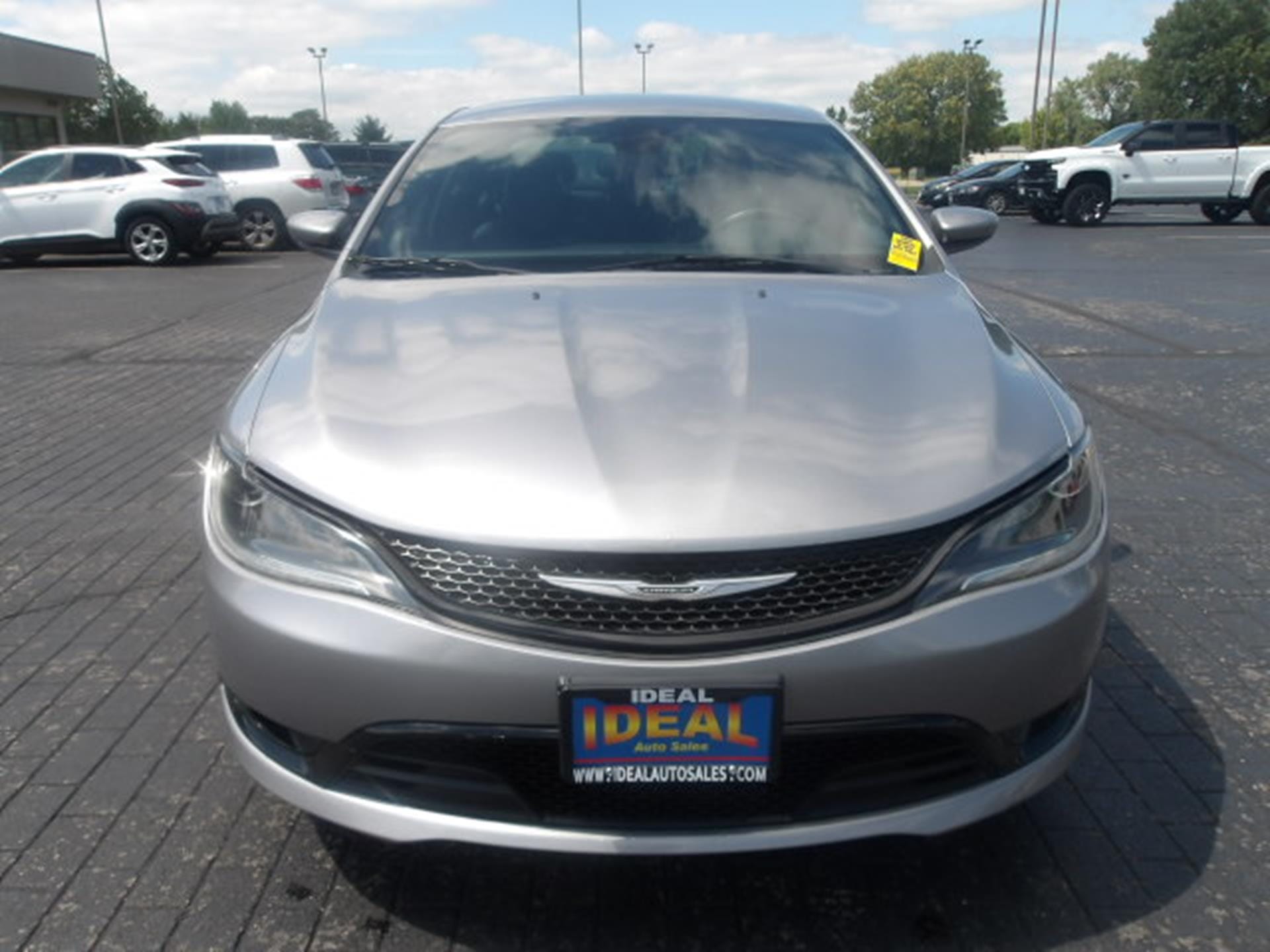 2015 Chrysler 200 1C3CCCBB3FN734684