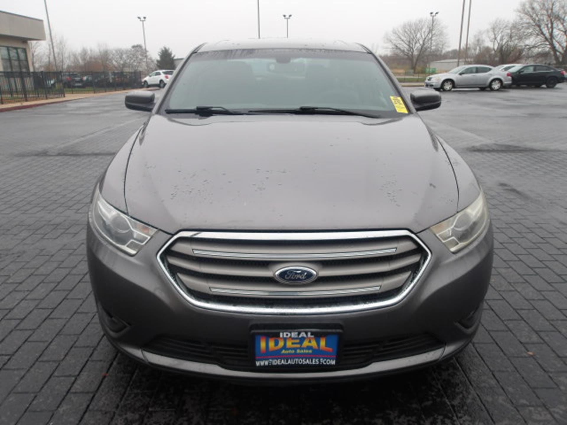 2014 Ford Taurus 1FAHP2E85EG114735