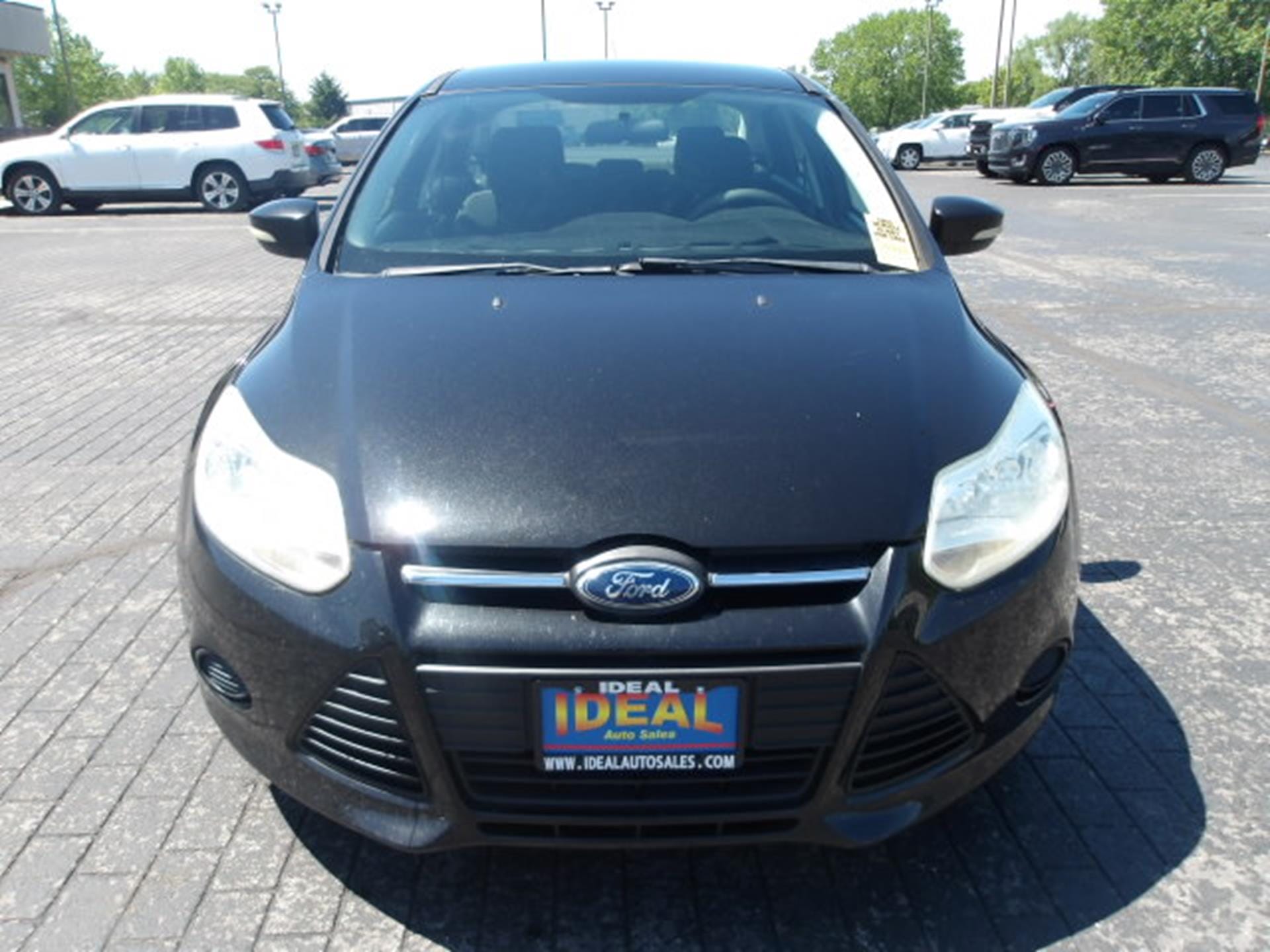2013 Ford Focus Sedan SE's photo